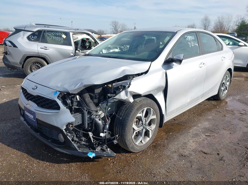 3KPF24AD1LE203732 2020 KIA FORTE photo no. 2