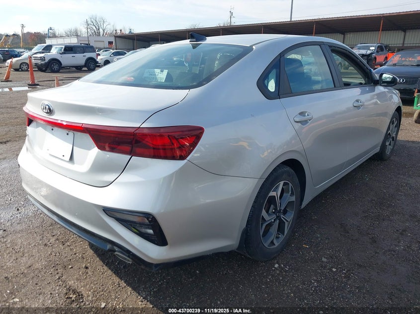 3KPF24AD1LE203732 2020 KIA FORTE photo no. 4