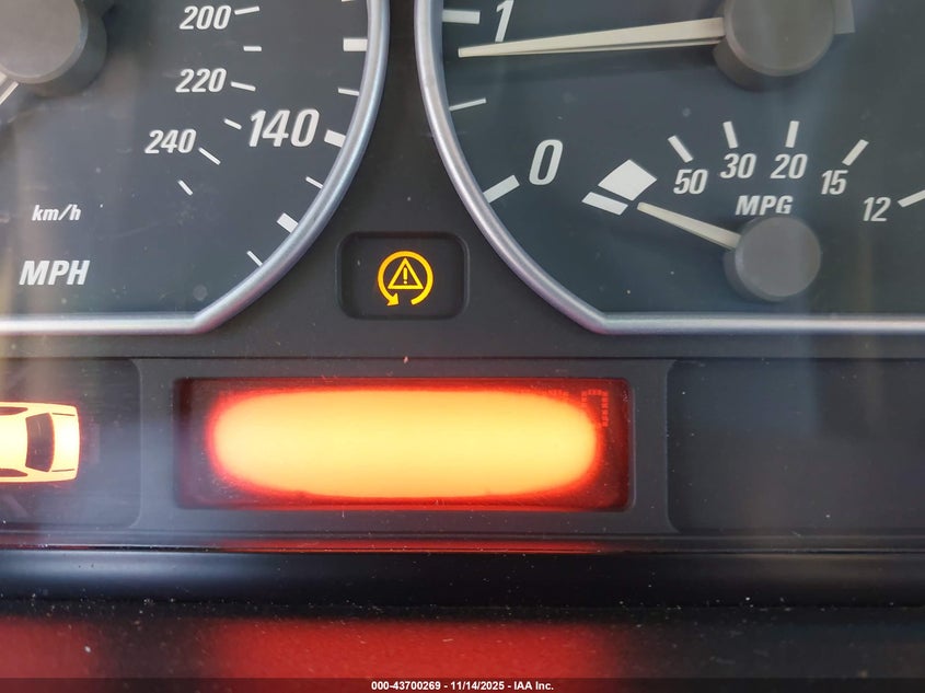 2001 BMW 330Ci VIN: WBABS534X1EV87520 Lot: 43700269