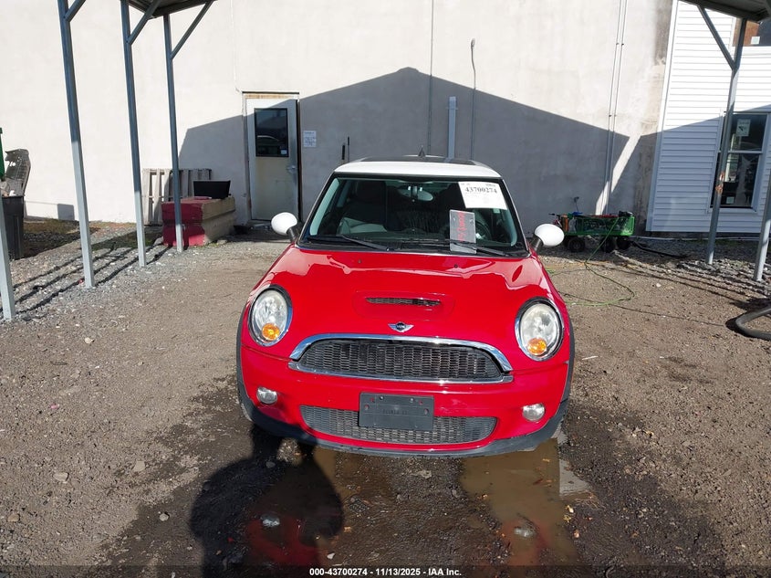 2009 Mini Cooper S VIN: WMWMF73599TW84278 Lot: 43700274