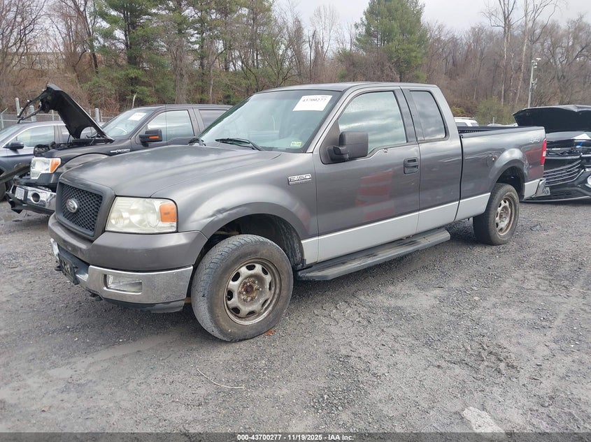 1FTPX14504NC61997 2004 FORD F-150 photo no. 2