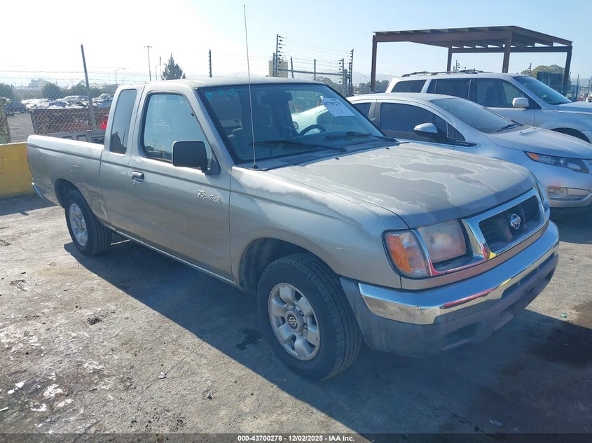 2000 NISSAN FRONTIER