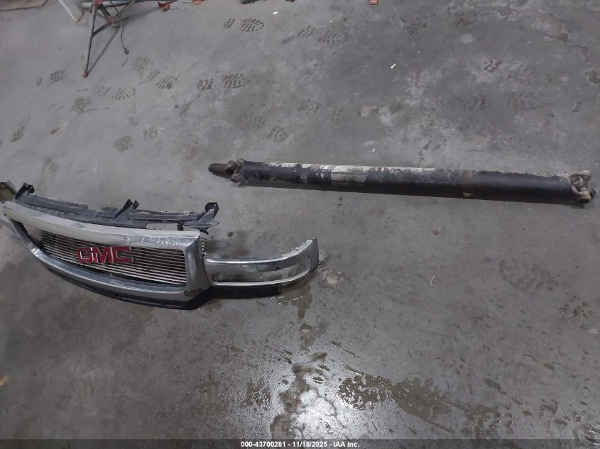 2005 GMC Sierra 3500 Chassis Sle/Work Truck VIN: 1GDJK34245E154051 Lot: 43700281