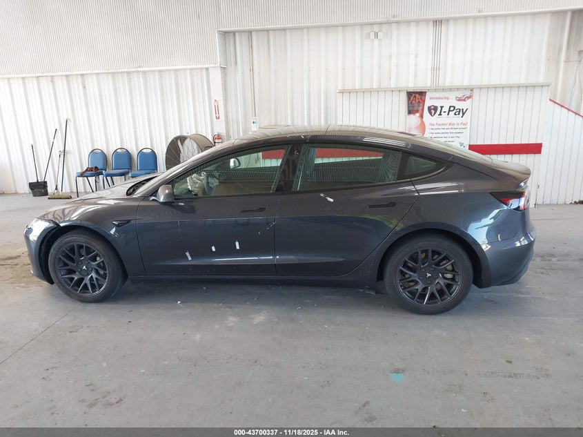 2024 Tesla Model 3 Long Range Dual Motor All-Wheel Drive/Rear-Wheel Drive VIN: 5YJ3E1EA2RF761536 Lot: 43700337