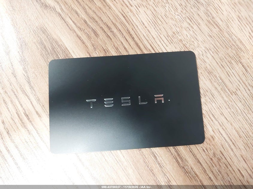 2024 Tesla Model 3 Long Range Dual Motor All-Wheel Drive/Rear-Wheel Drive VIN: 5YJ3E1EA2RF761536 Lot: 43700337