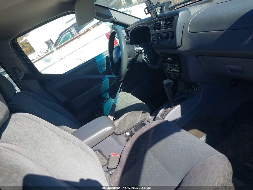 5N1ED28TXYC573577 2000 NISSAN XTERRA photo no. 5