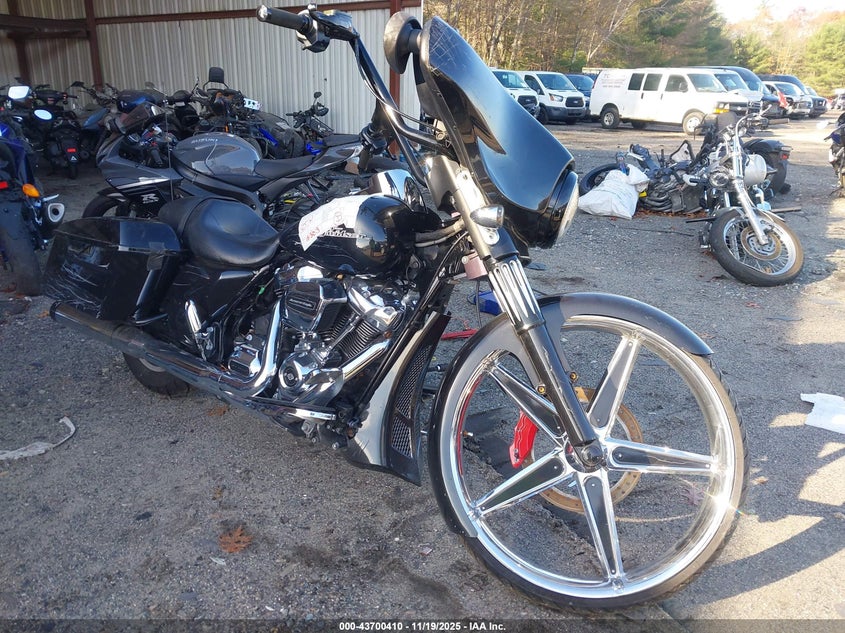 1HD1KBC18JB616788 2018 Harley-Davidson Flhx Street Glide auction photo 1