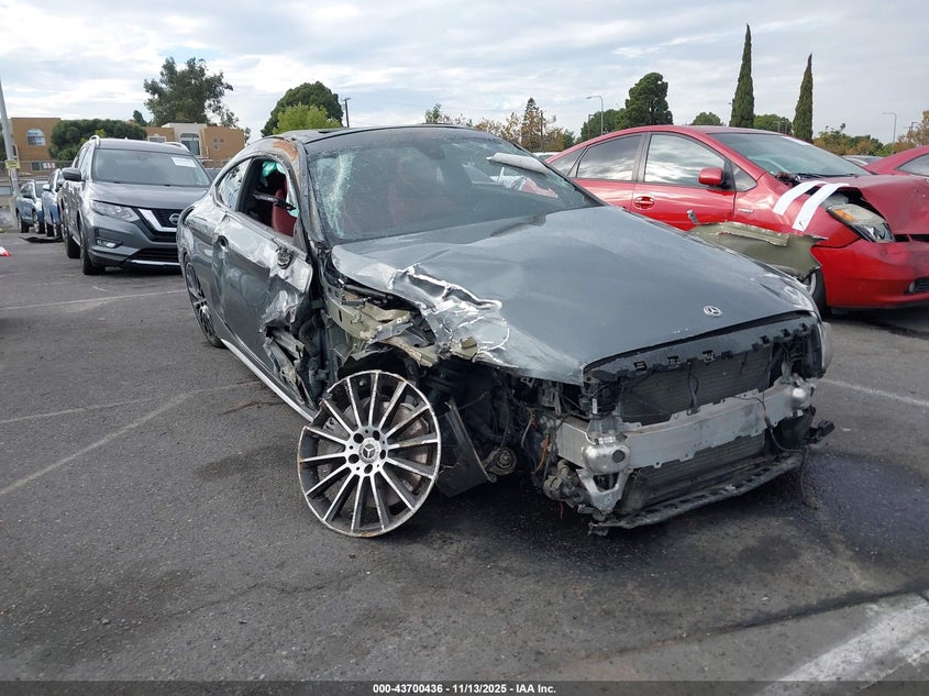 MERCEDES-BENZ C-CLASS C 300