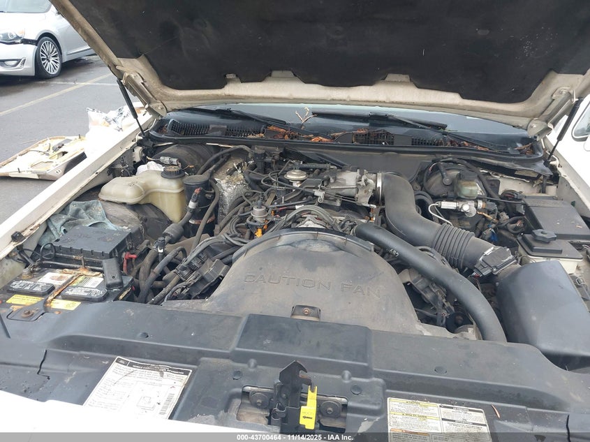 1997 Lincoln Town Car Cartier VIN: 1LNLM83W2VY609997 Lot: 43700464