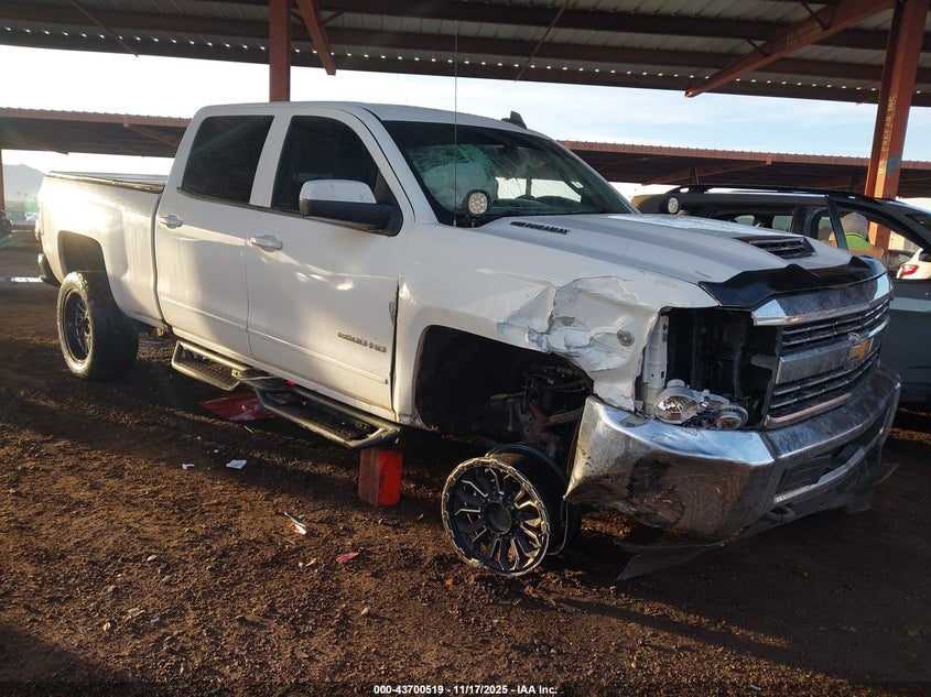 CHEVROLET SILVERADO 2500 LT