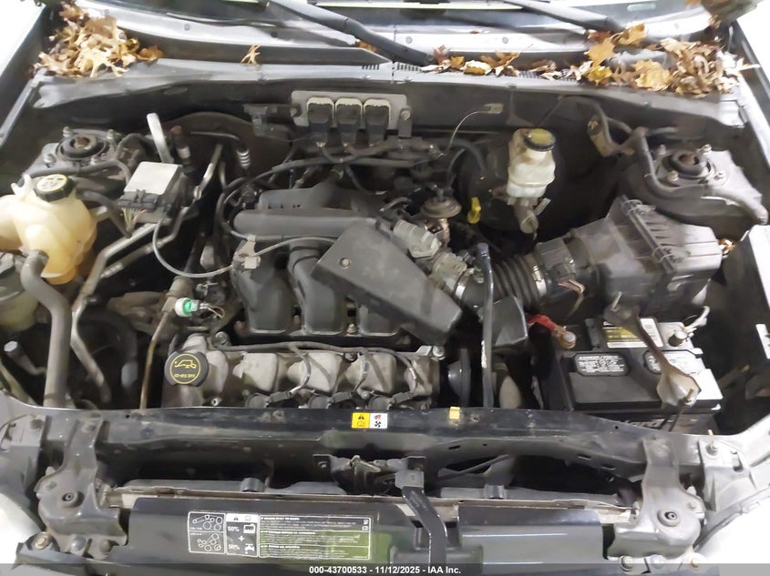 2006 Ford Escape Limited VIN: 1FMCU94126KA37083 Lot: 43700533