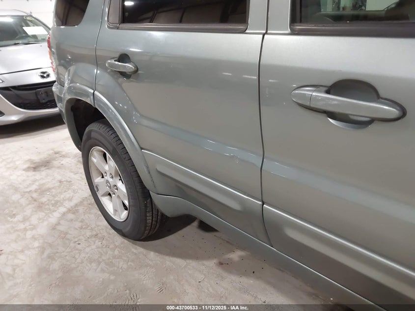 2006 Ford Escape Limited VIN: 1FMCU94126KA37083 Lot: 43700533