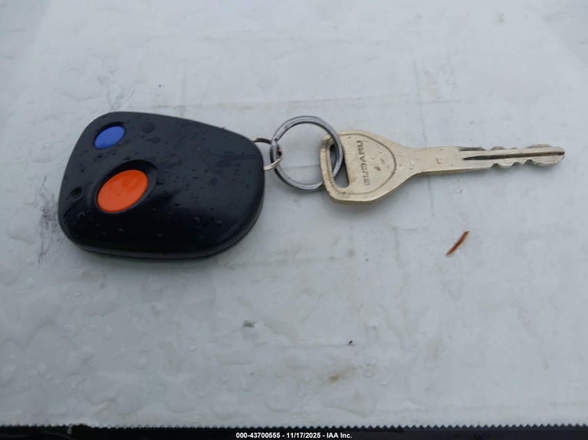 2002 Subaru Legacy Gt VIN: 4S3BH645727305077 Lot: 43700555