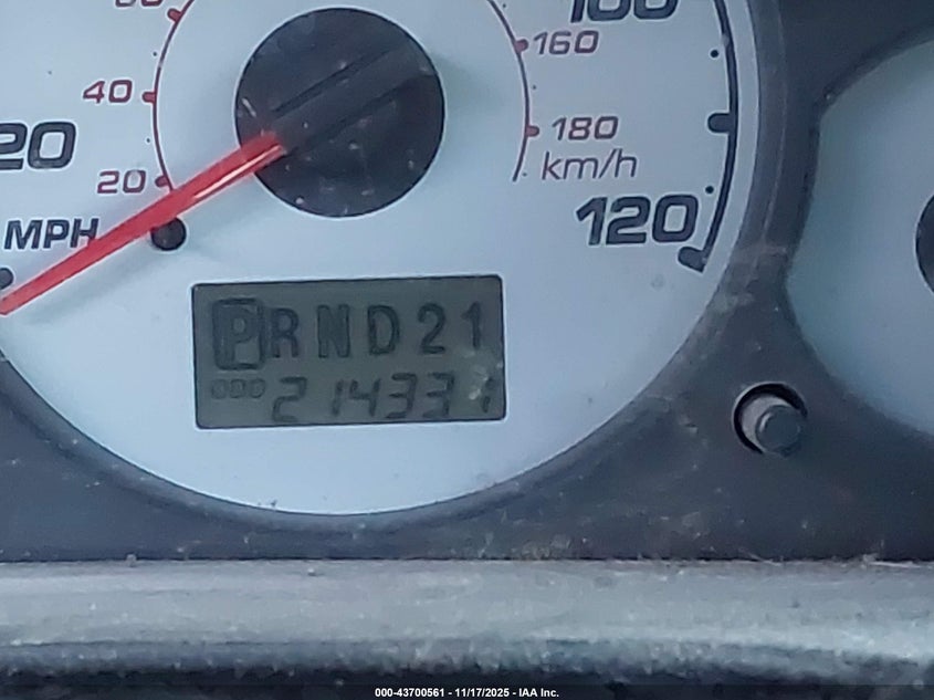 2002 Ford Escape Xls VIN: 1FMYU01192KD43021 Lot: 43700561