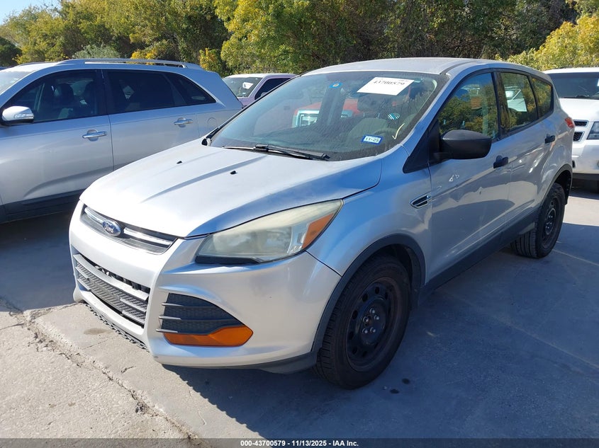 1FMCU0F77EUA12972 2014 FORD ESCAPE photo no. 2