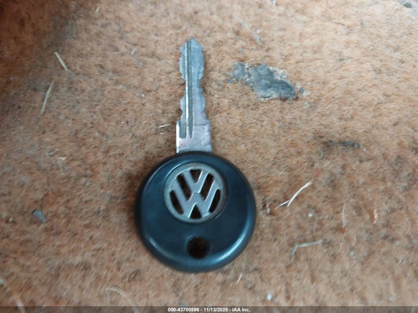 1V1KG0171BV133925 1981 VOLKSWAGEN GOLF photo no. 11