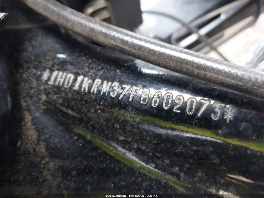 2015 Harley-Davidson Flhxs Street Glide Special VIN: 1HD1KRM37FB602073 Lot: 43700608