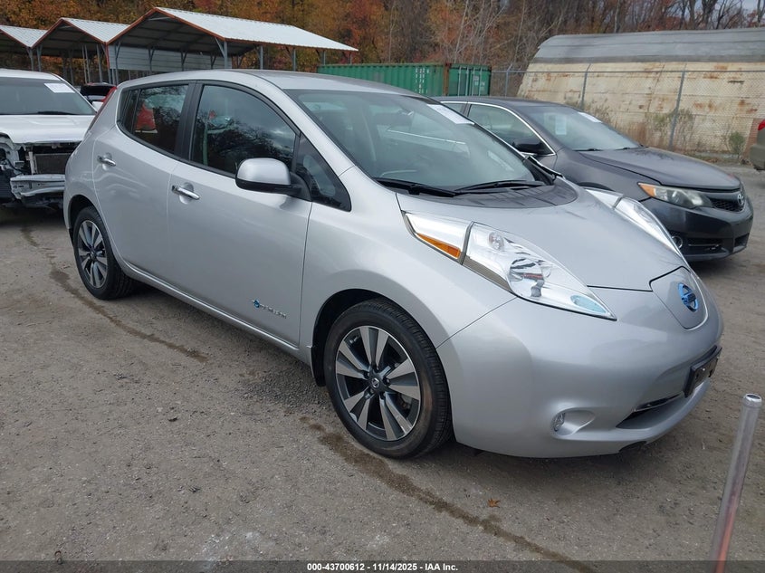NISSAN LEAF SV
