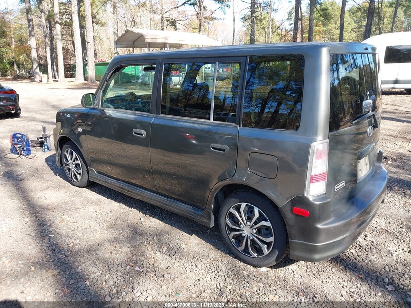 JTLKT324750180106 2005 SCION XB photo no. 3