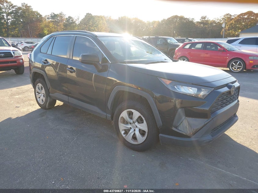 TOYOTA RAV4 LE