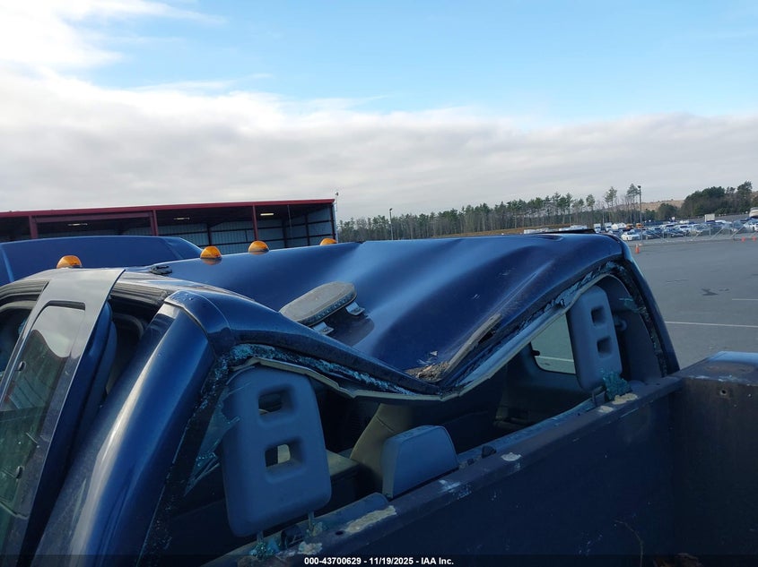 2015 Ford F-350 Chassis Xl VIN: 1FD8X3F66FEC56212 Lot: 43700629