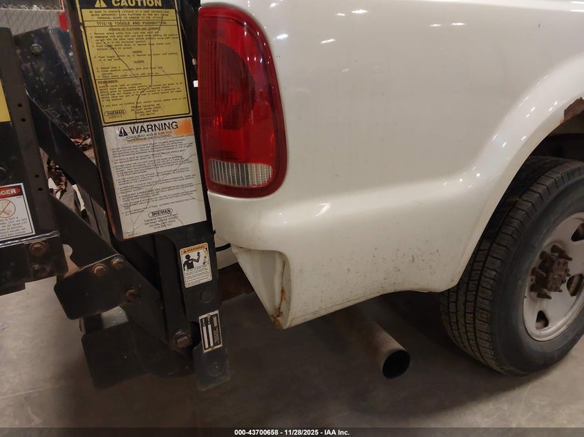 2006 Ford F-250 Xl/Xlt VIN: 1FTSF20P66EA60294 Lot: 43700658