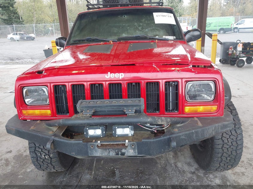 2001 Jeep Cherokee Sport VIN: 1J4FF48S81L504425 Lot: 43700718
