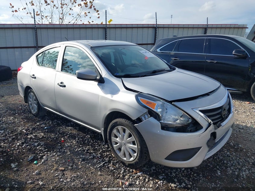 NISSAN VERSA 1.6 S