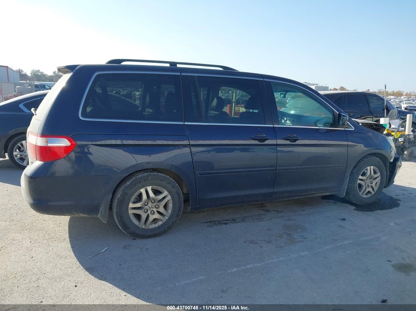 2007 Honda Odyssey Ex-L VIN: 5FNRL38787B118987 Lot: 43700748