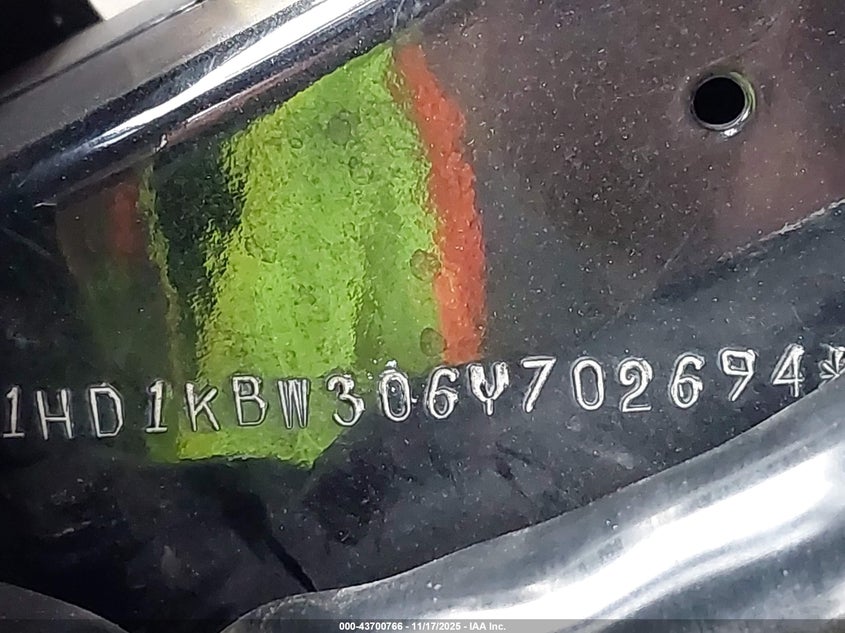 2006 Harley-Davidson Flhxi California VIN: 1HD1KBW306Y702694 Lot: 43700766