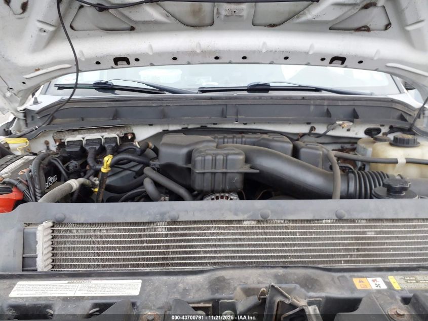 2016 Ford F-350 Chassis Xl VIN: 1FDRF3G62GEA60405 Lot: 43700791