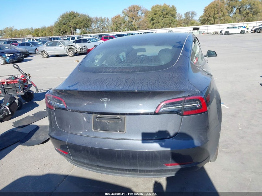 2023 Tesla Model 3 Rear-Wheel Drive VIN: 5YJ3E1EA0PF582327 Lot: 43700841