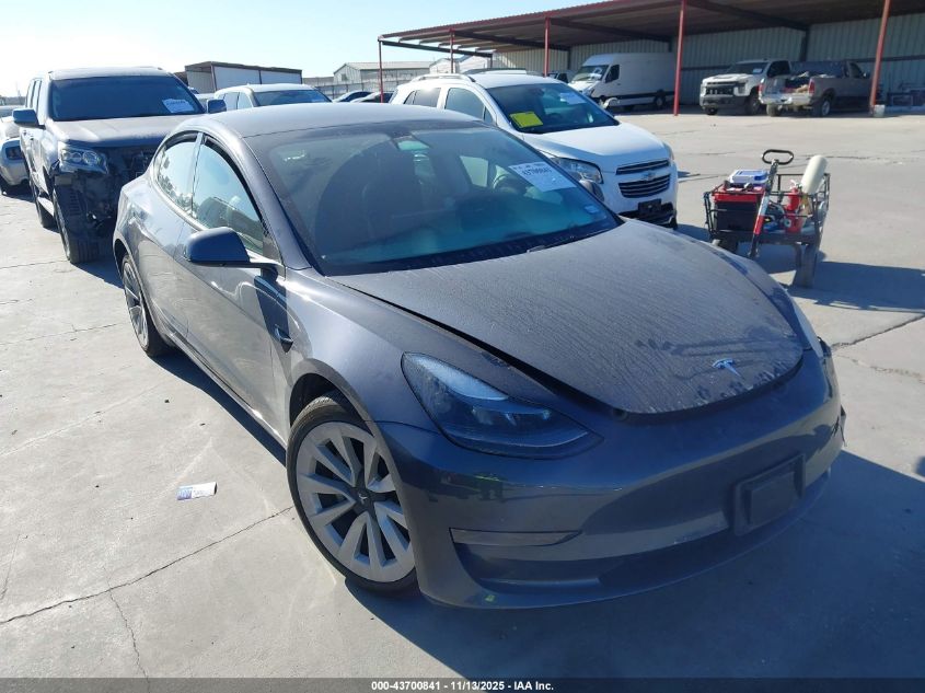 TESLA MODEL 3 REAR-WHEEL DRIVE