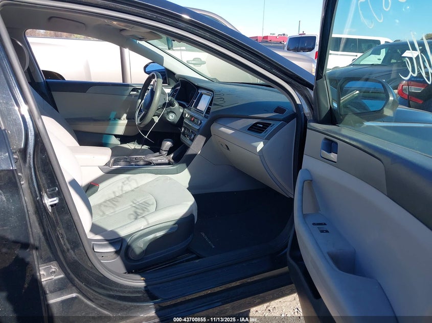 5NPE24AFXJH599973 2018 HYUNDAI SONATA photo no. 5