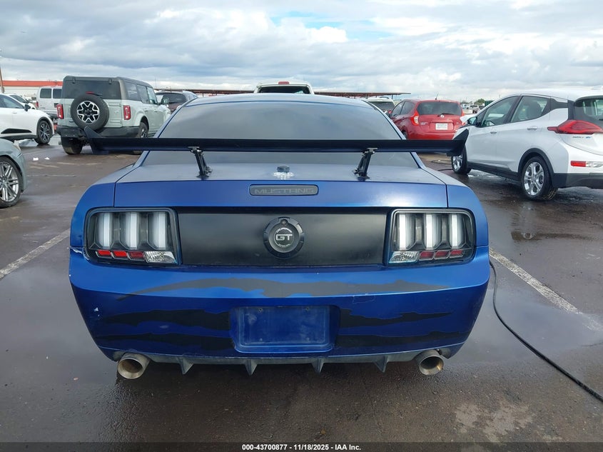 2007 Ford Mustang Gt Deluxe/Gt Premium VIN: 1ZVHT82H175199548 Lot: 43700877