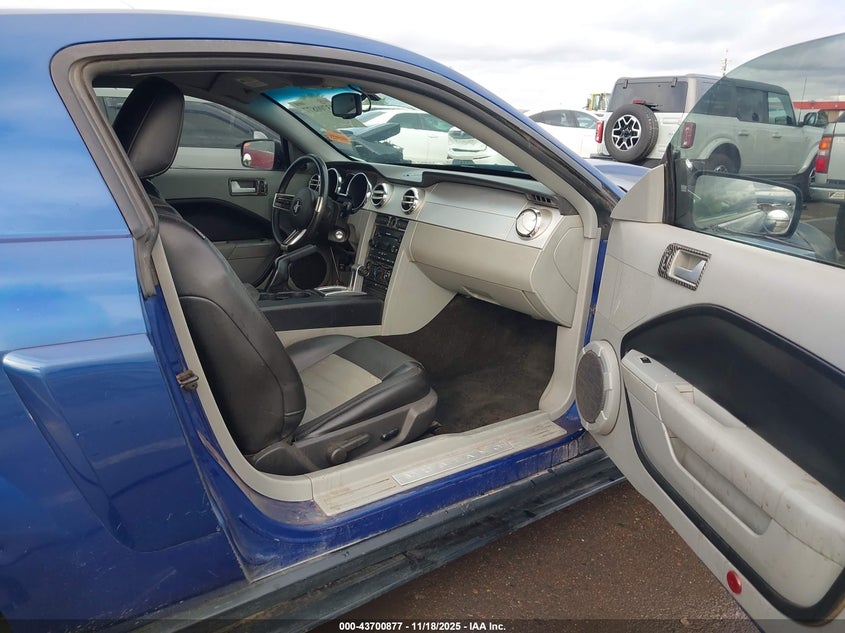 1ZVHT82H175199548 2007 FORD MUSTANG photo no. 5