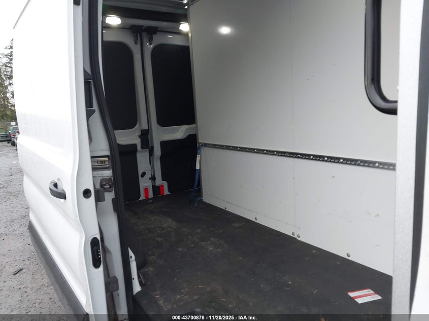 2020 Ford Transit-250 VIN: 1FTBR2C82LKB13324 Lot: 43700878