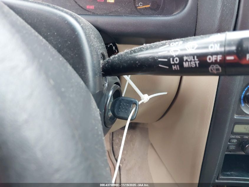 1998 Subaru Forester S VIN: JF1SF6559WH757882 Lot: 43700900