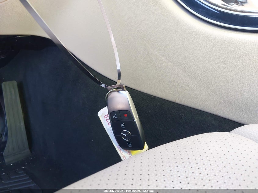 2021 Mercedes-Benz C 300 Sedan VIN: W1KWF8DB6MR651286 Lot: 43701002