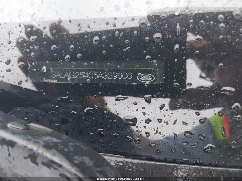 2005 Land Rover Lr3 Hse VIN: SALAG25405A329606 Lot: 43701005