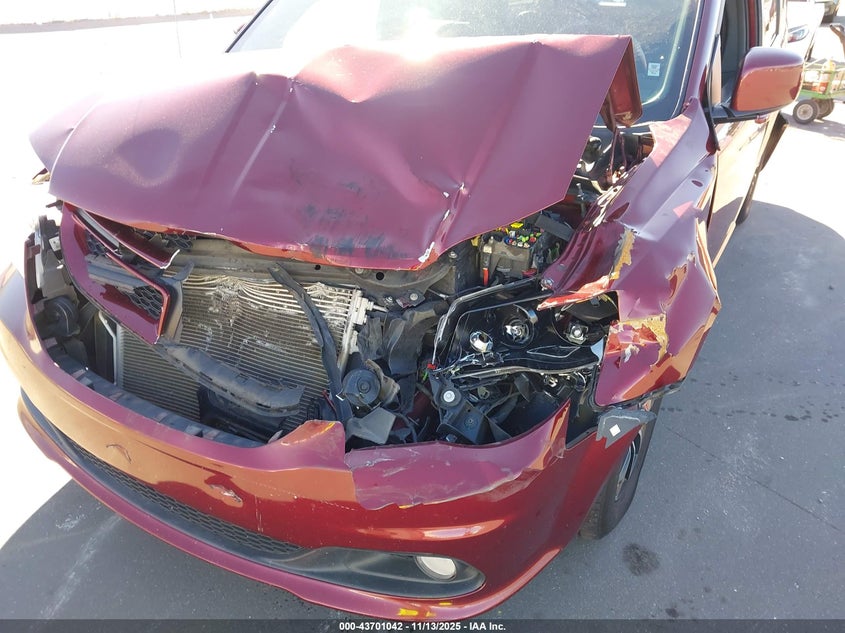 2018 Dodge Grand Caravan Gt VIN: 2C4RDGEG5JR342755 Lot: 43701042