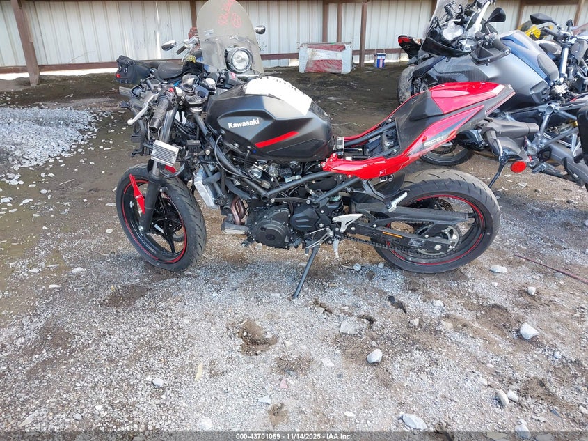 2025 Kawasaki Ex500 A/B VIN: ML5EXGJ1XSDA72298 Lot: 43701069