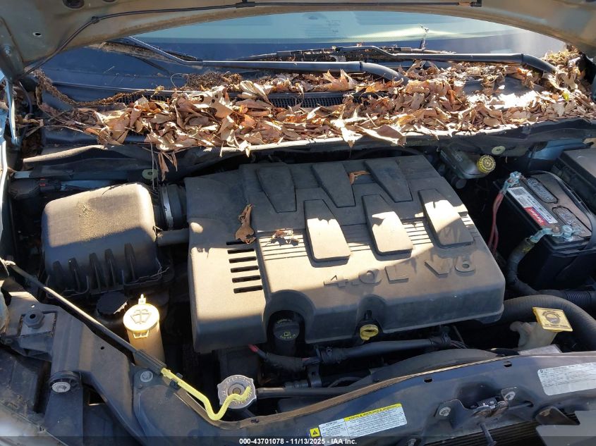 2009 Chrysler Town & Country Limited VIN: 2A8HR64X79R661393 Lot: 43701078