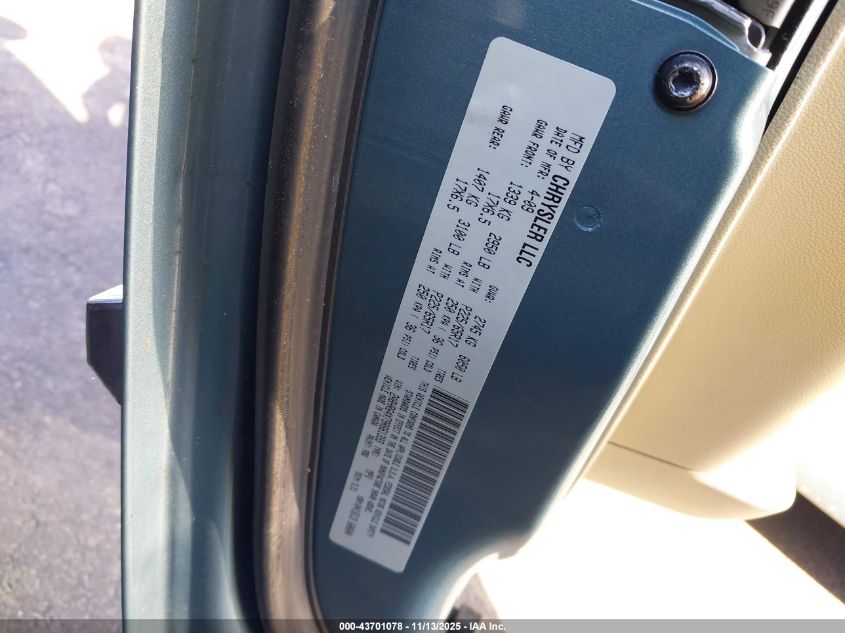 2009 Chrysler Town & Country Limited VIN: 2A8HR64X79R661393 Lot: 43701078