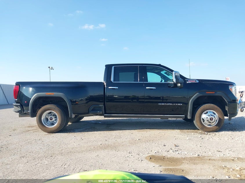 2022 GMC Sierra 3500Hd 4Wd Long Bed Denali VIN: 1GT49WEY3NF143635 Lot: 43701126