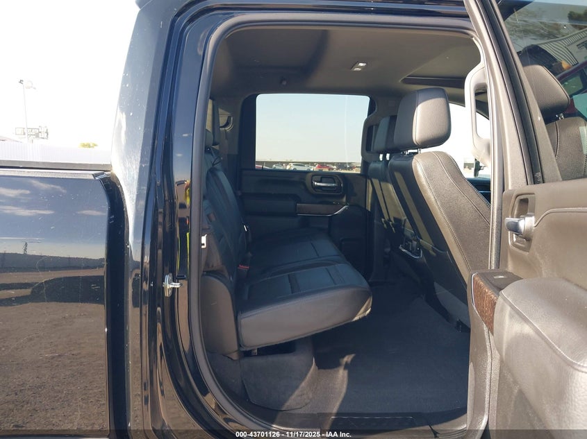 2022 GMC Sierra 3500Hd 4Wd Long Bed Denali VIN: 1GT49WEY3NF143635 Lot: 43701126