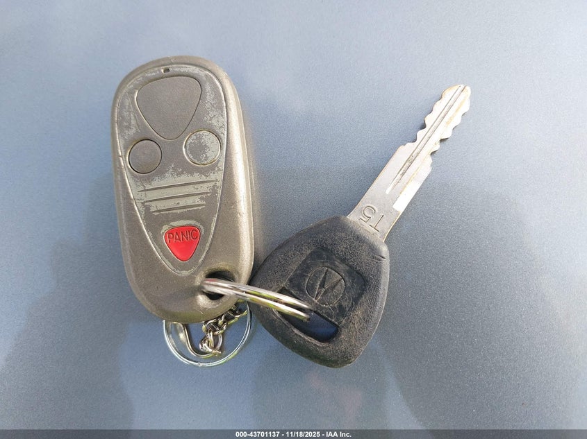 2004 Acura Mdx VIN: 2HNYD18244H528347 Lot: 43701137