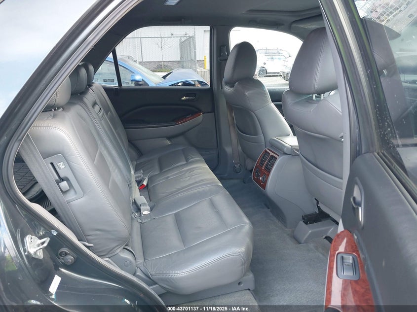 2004 Acura Mdx VIN: 2HNYD18244H528347 Lot: 43701137