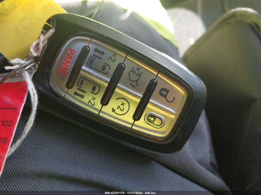 2022 Chrysler Pacifica Limited VIN: 2C4RC1GGXNR177563 Lot: 43701170