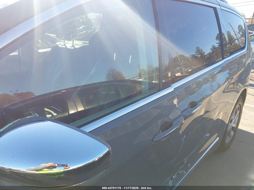 2022 Chrysler Pacifica Limited VIN: 2C4RC1GGXNR177563 Lot: 43701170